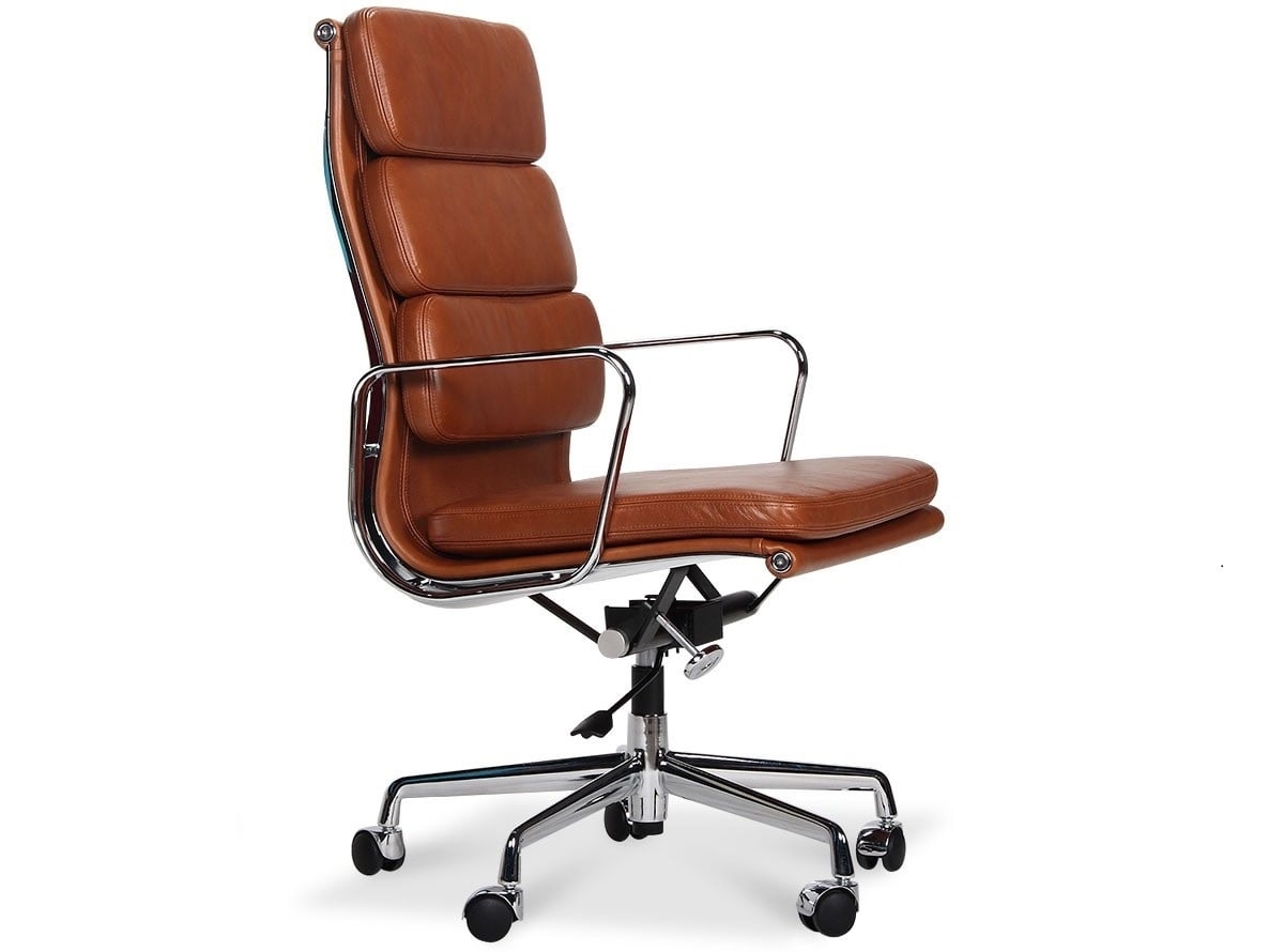 Charles Eames style, Chefsessel EA219 Leder antiker